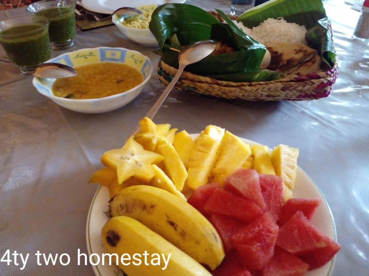 4Ty Two Homestay Galle Luaran gambar