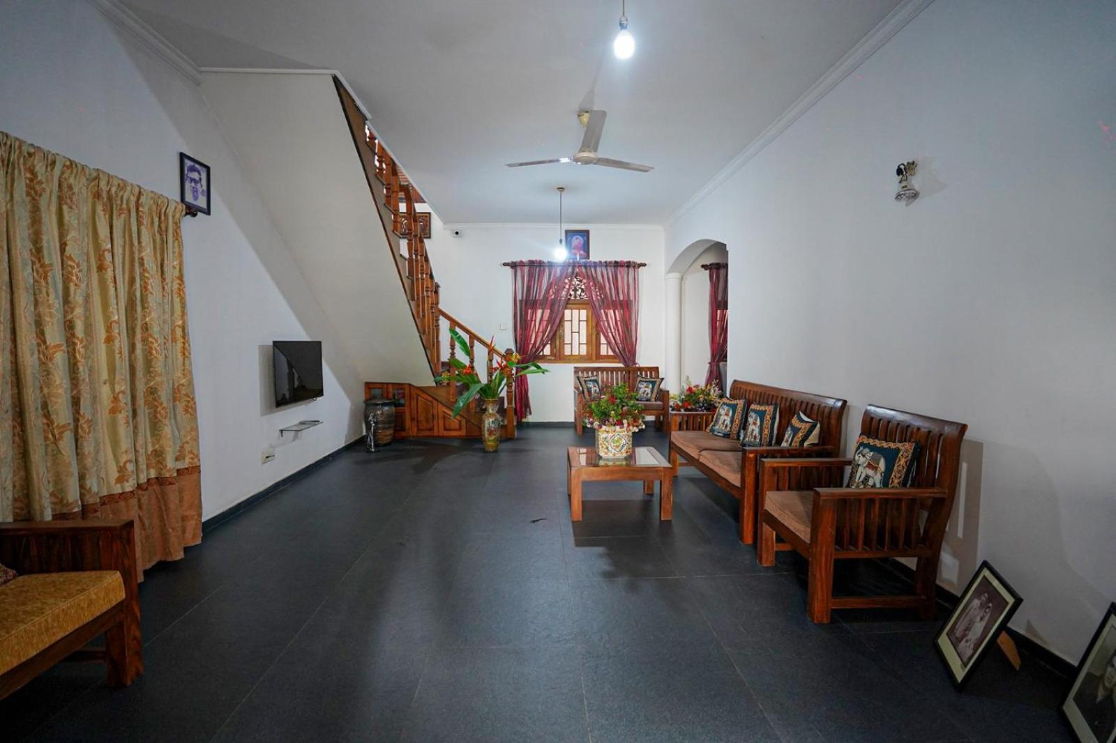 4Ty Two Homestay Galle Luaran gambar