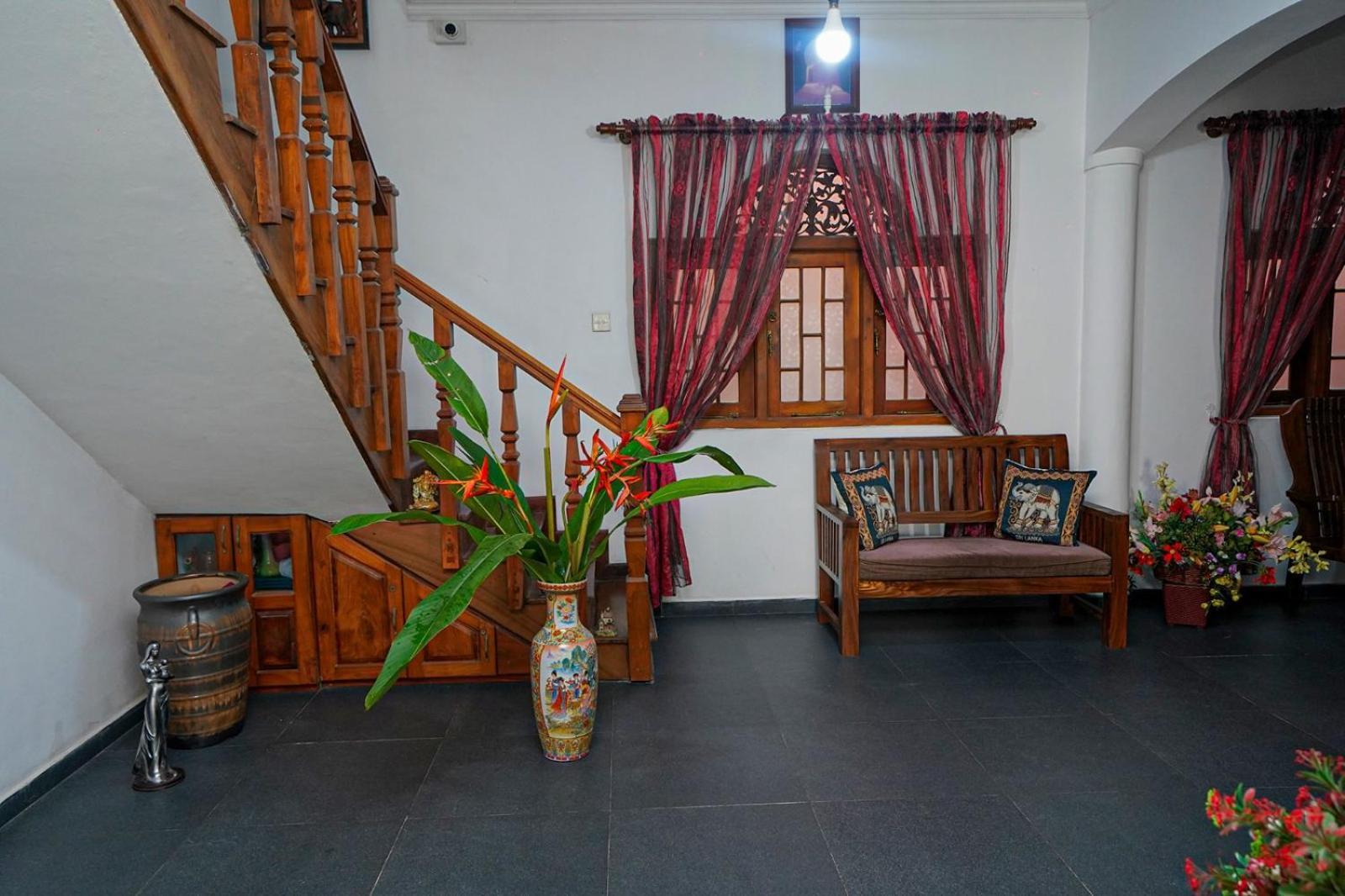 4Ty Two Homestay Galle Luaran gambar