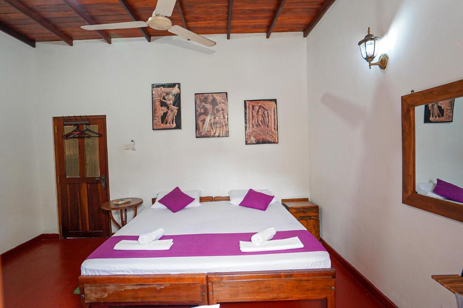 4Ty Two Homestay Galle Luaran gambar