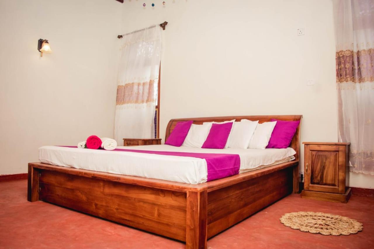 4Ty Two Homestay Galle Luaran gambar